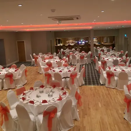 فندق Percy French