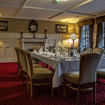 فندق Percy French