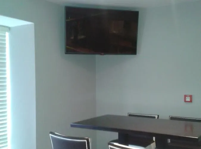 Percy French Hotel *